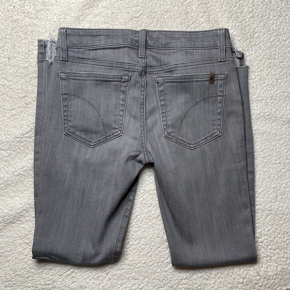 Joe’s Jeans Denim Gray skinny ankle Stretch Crop Size 26 - Picture 7 of 10